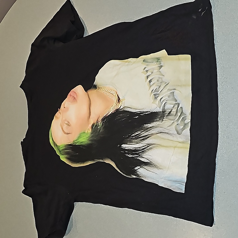 Billie Eilish  (M) Tongue Out Tshirt